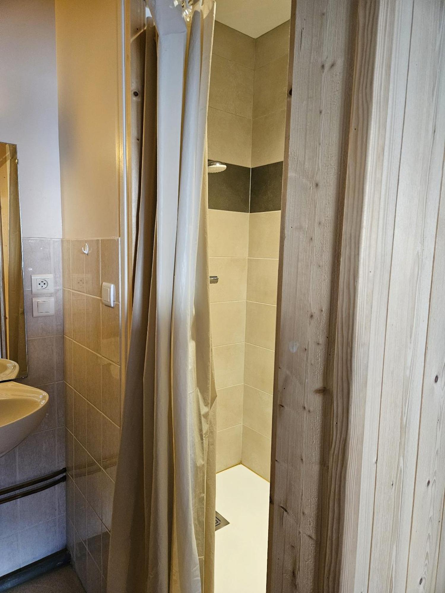 Gite De Pailherols Habitación foto